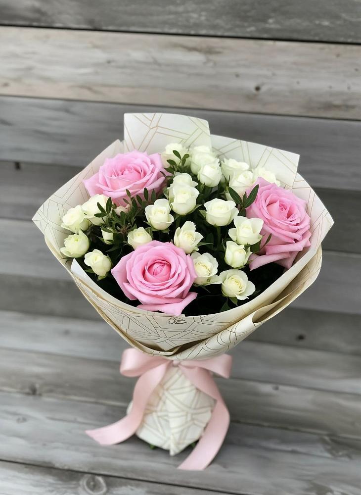 Букет цветов из: Розы в Гиагинском