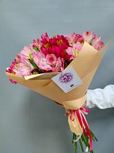 Букет цветов из:  Альстромерии в Гиагинском