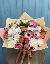 Букет цветов из:  Розы, Герберы и Хризантемы #REPLACE_PRED# Гиагинском