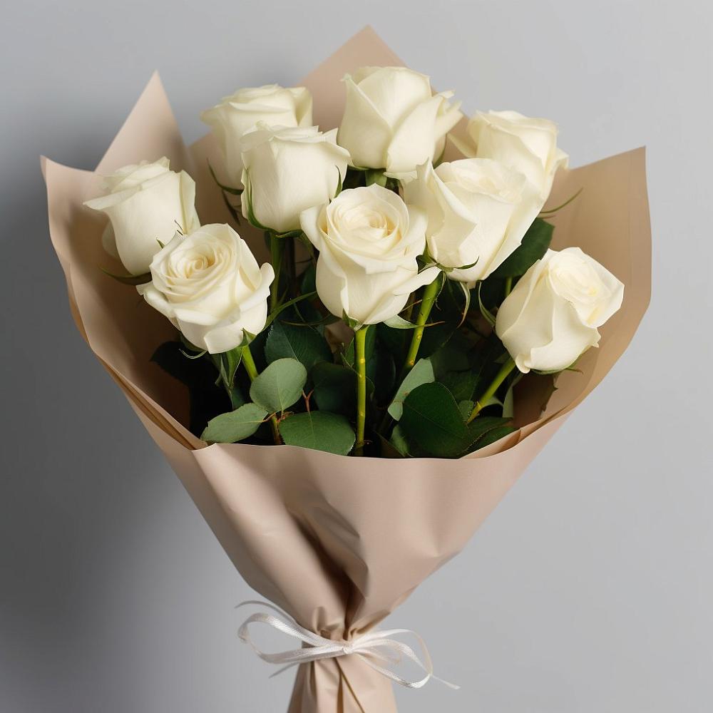 Букет 9 Белых роз Эдлесс Лав в Гиагинском