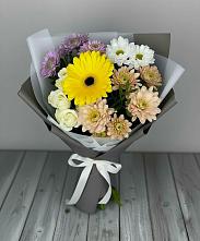 Букет цветов из:  Розы, Герберы и Хризантемы #REPLACE_PRED# Гиагинском