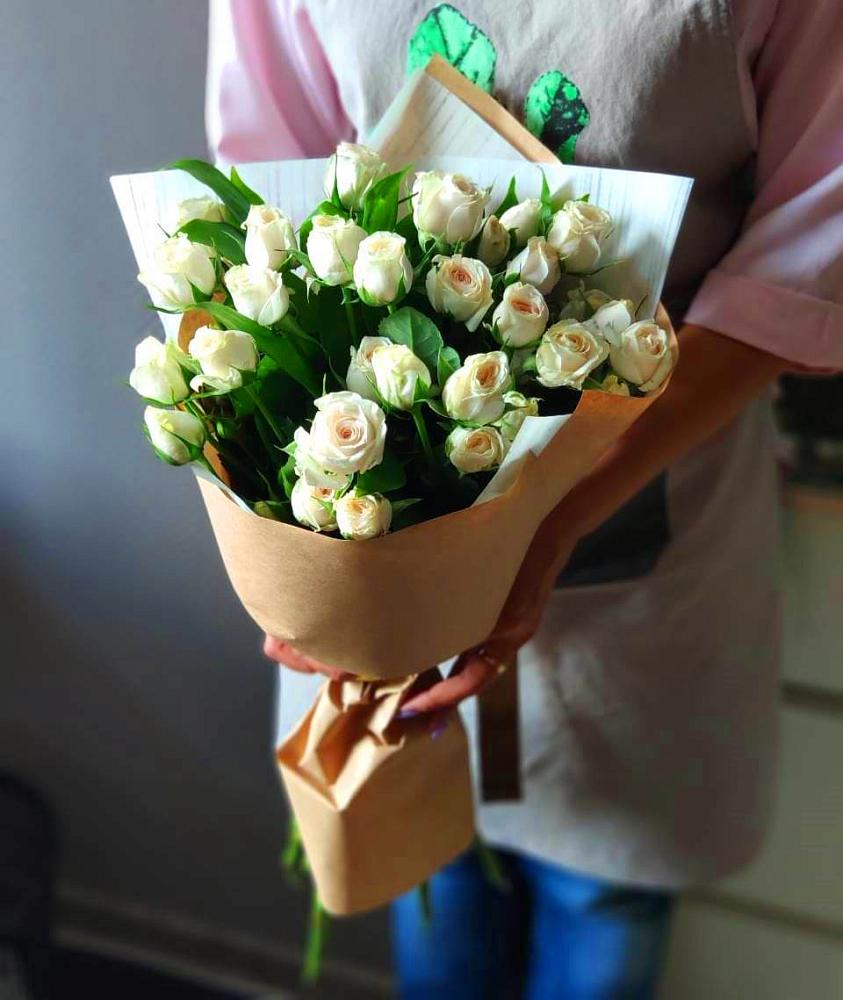 Букет цветов из: Розы в Гиагинском