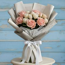 Букет цветов из:  Розы #REPLACE_PRED# Гиагинском