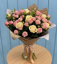 Букет цветов из:  Розы в Гиагинском